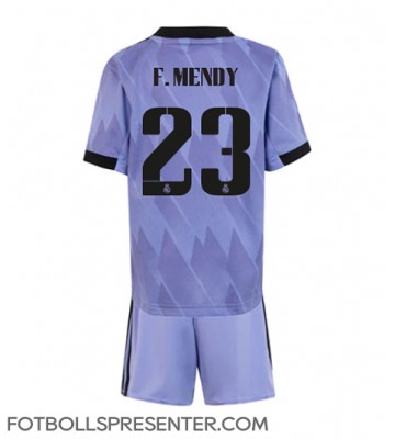 Real Madrid Ferland Mendy #23 Bortatröja Barn 2022-23 Kortärmad (+ korta byxor)